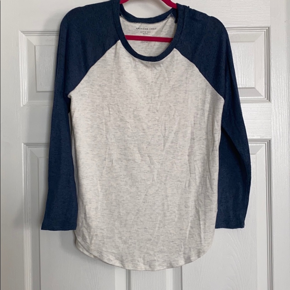 American eagle long sleeve